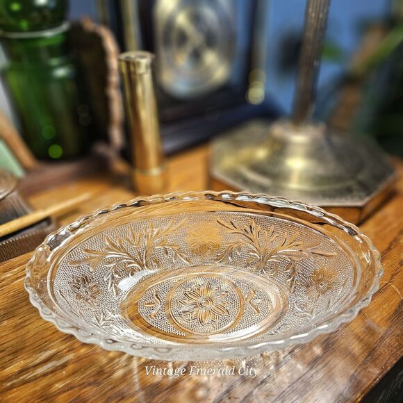 Vtg Glass Oval Serving Bowl USA Floral Dish Anchor Hocking Tiara Clear Sandwich - Picture 7 of 11
